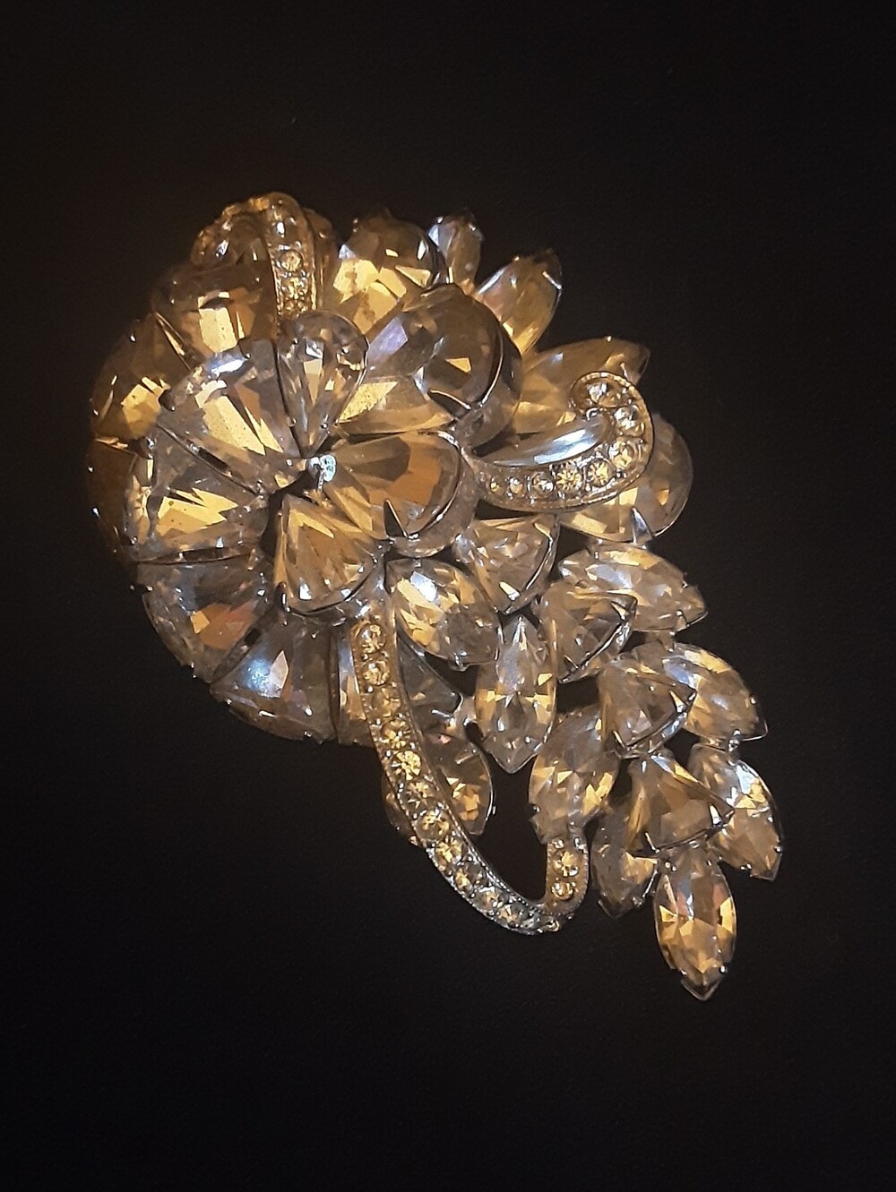 Vintage Eiseberg Mid Century Silver Tone Cluster Brooch